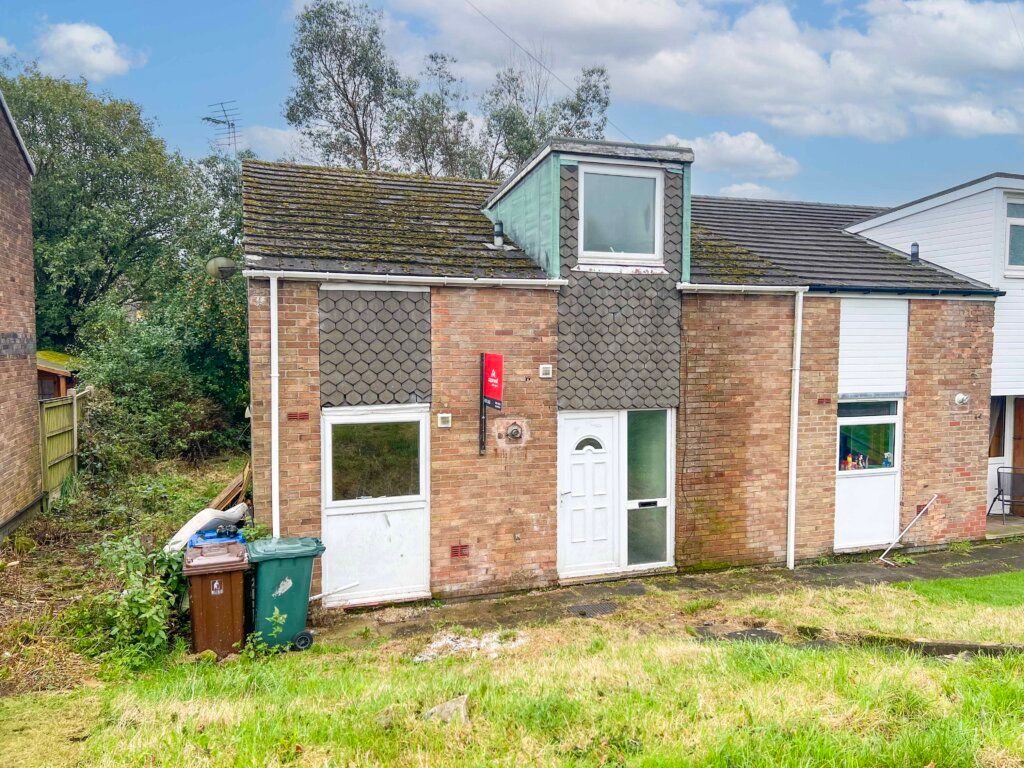3 bed semidetached house for sale in Foxhill Drive, Whitewell Bottom