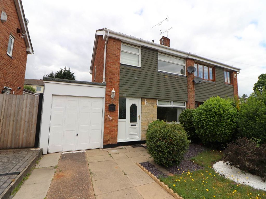 3 bed semidetached house to rent in Cantley Manor Avenue, Cantley