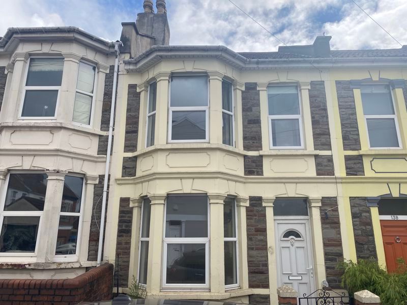 2 bed terraced house to rent in Victoria Avenue, Redfield, Bristol BS5