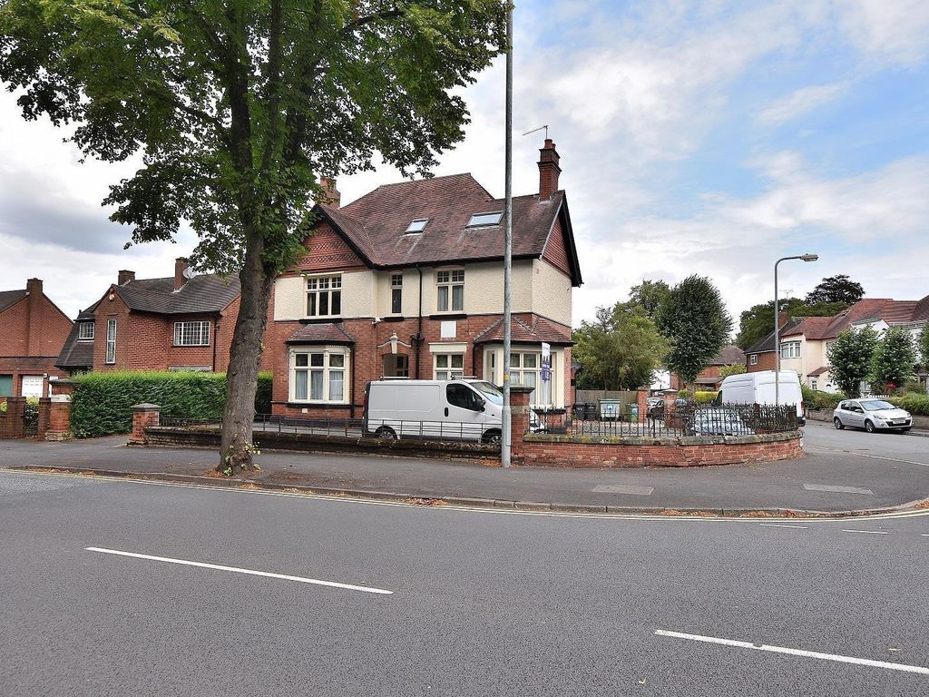 1 bed flat to rent in Westdale Lodge, Compton Road, Compton