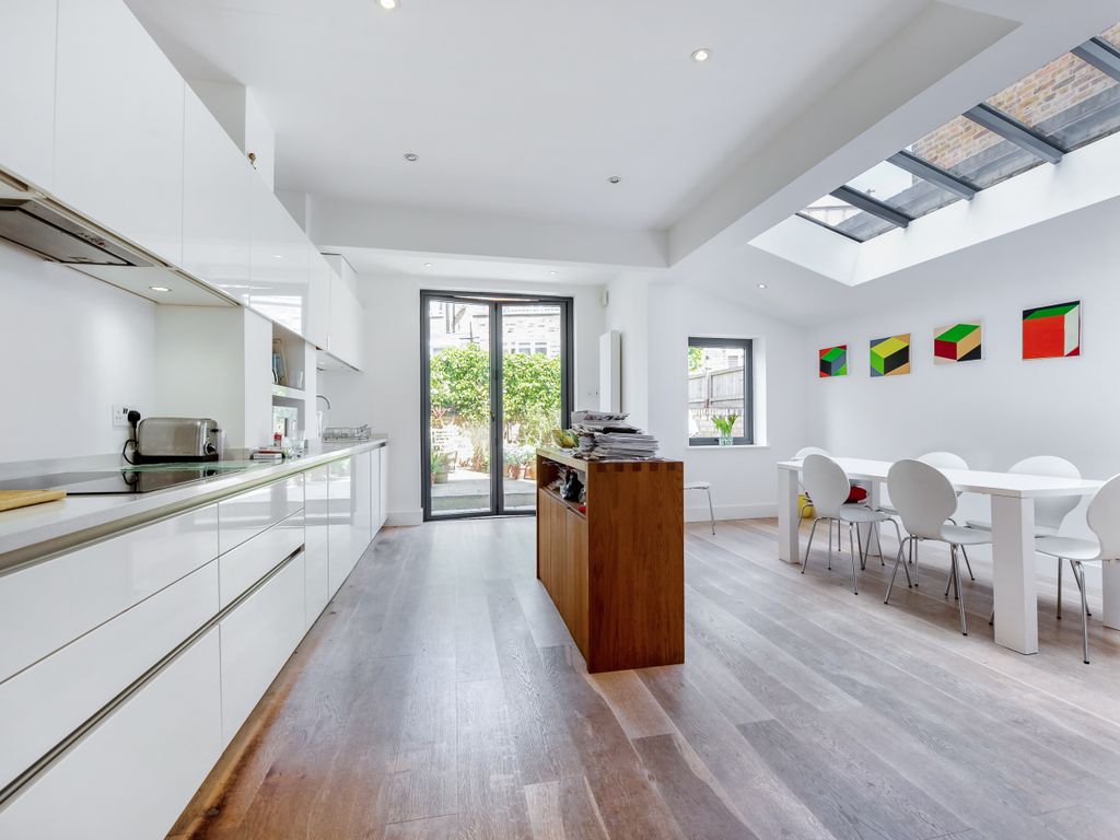 Aubert Park, Highbury N5