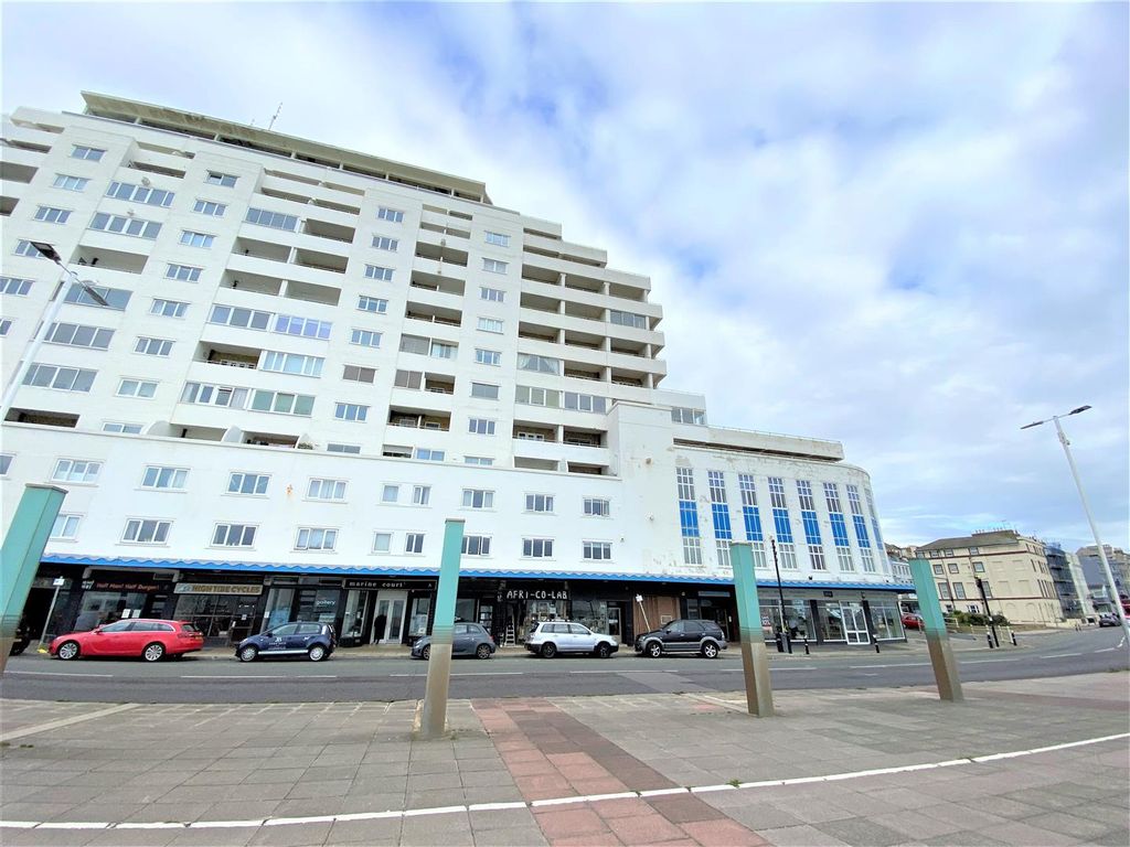 3 bed flat for sale in Marine Court, St. LeonardsOnSea TN38 Zoopla