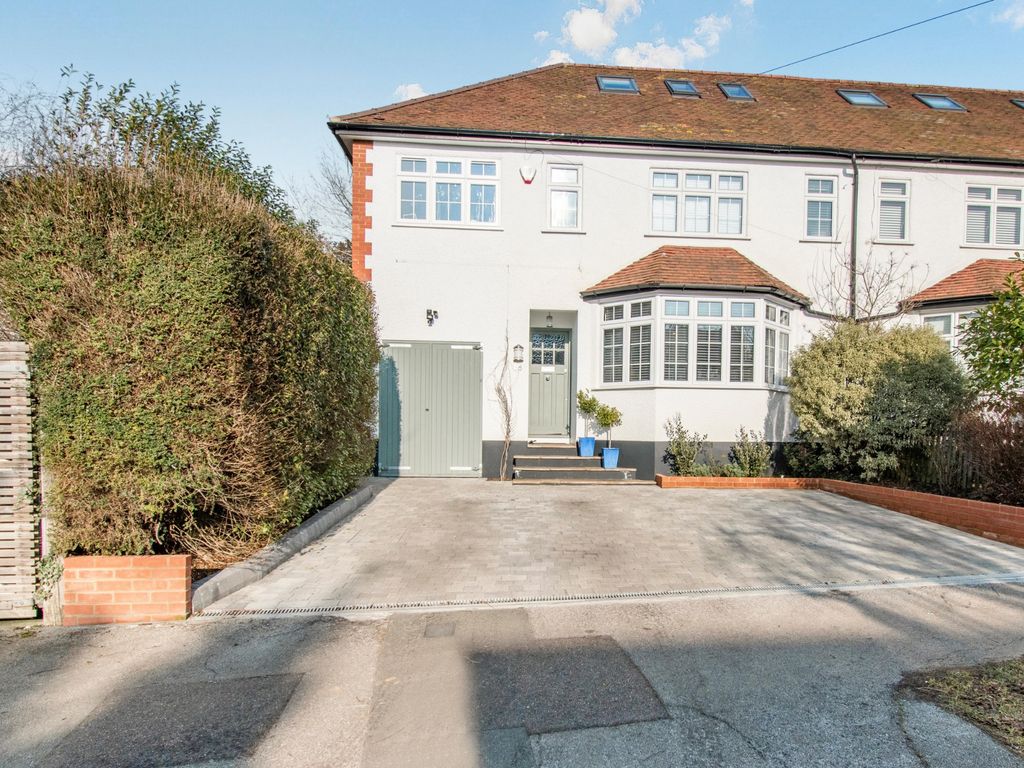 5 bed semidetached house for sale in West Way, Rickmansworth WD3 Zoopla