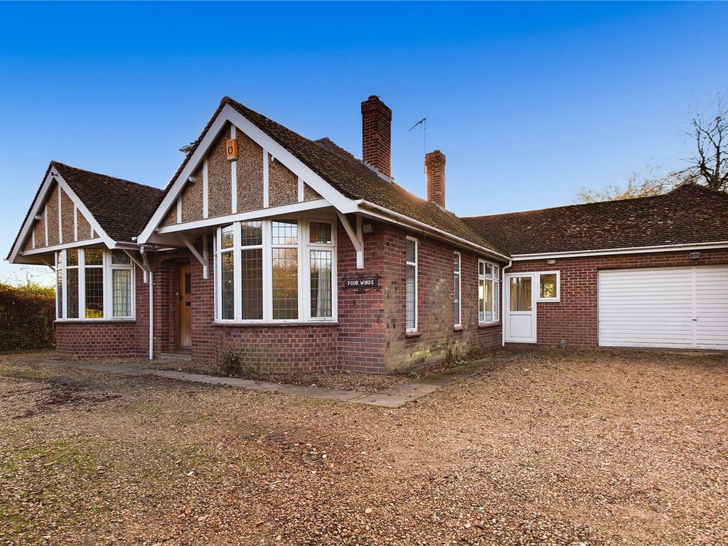 4 bed bungalow for sale in Warboys Road, Bury, Ramsey, Huntingdon PE26