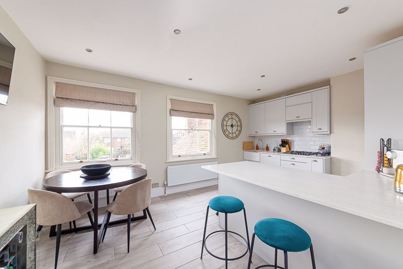 3 bed flat for sale in High Street, Edenbridge TN8 Zoopla