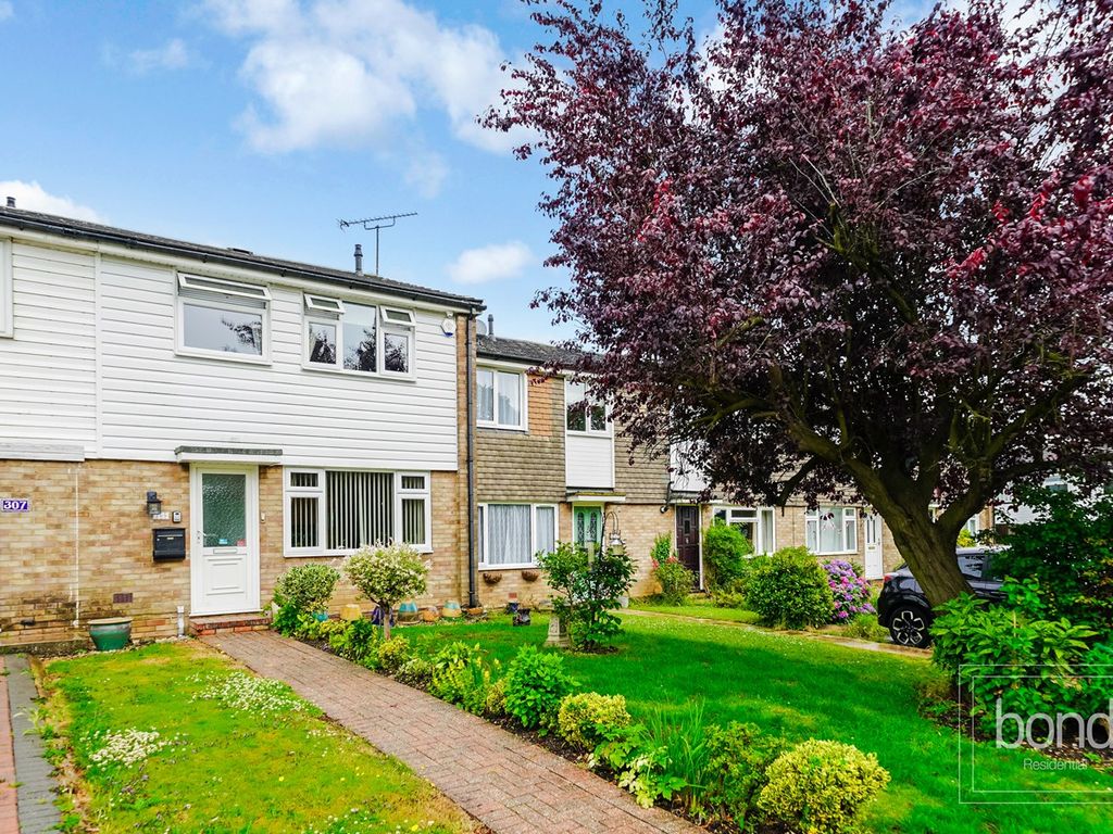 3 bed terraced house for sale in Dorset Avenue, Great Baddow
