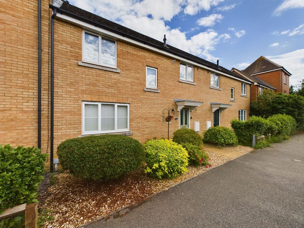 3 bed terraced house for sale in Chervil Walk, Downham Market PE38, £