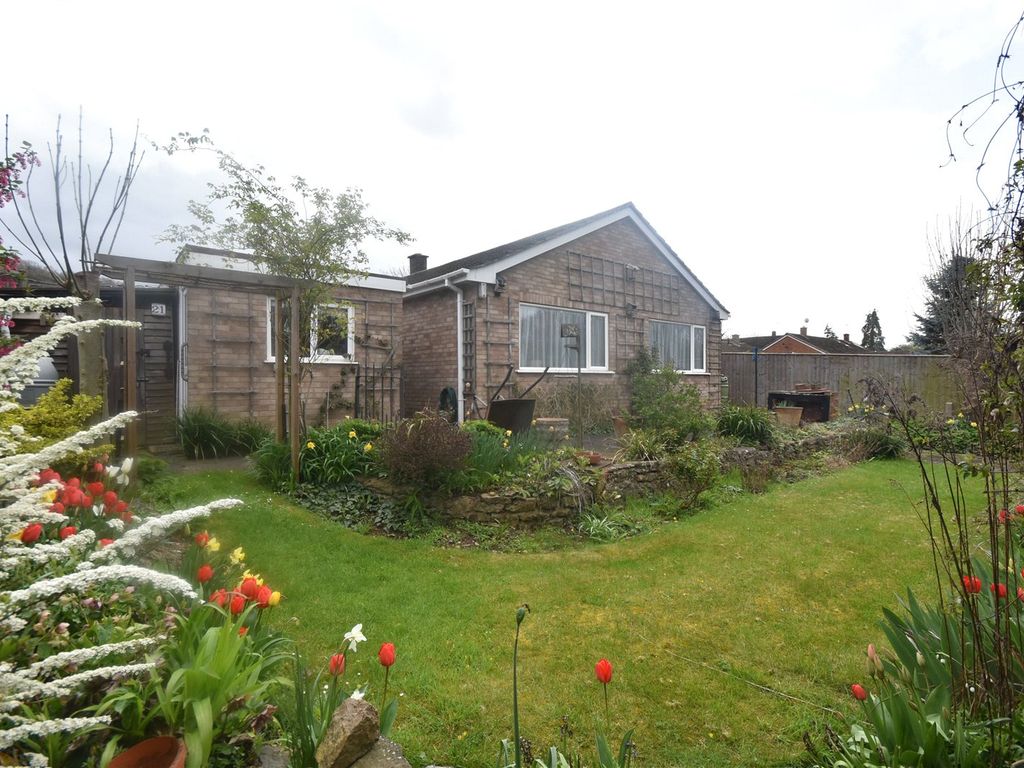 3 bed bungalow for sale in The Langlands, Ledbury, Herefordshire HR8
