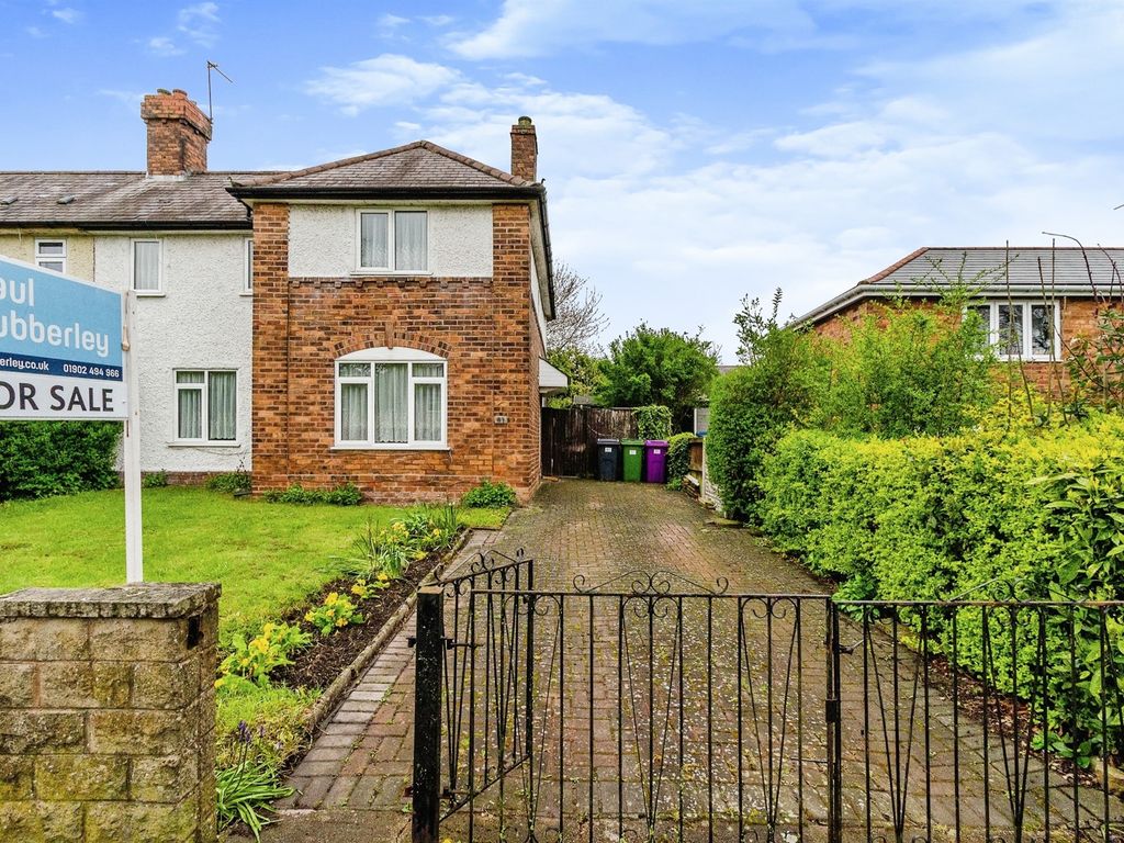 3 bed semidetached house for sale in Villiers Avenue, Bilston WV14