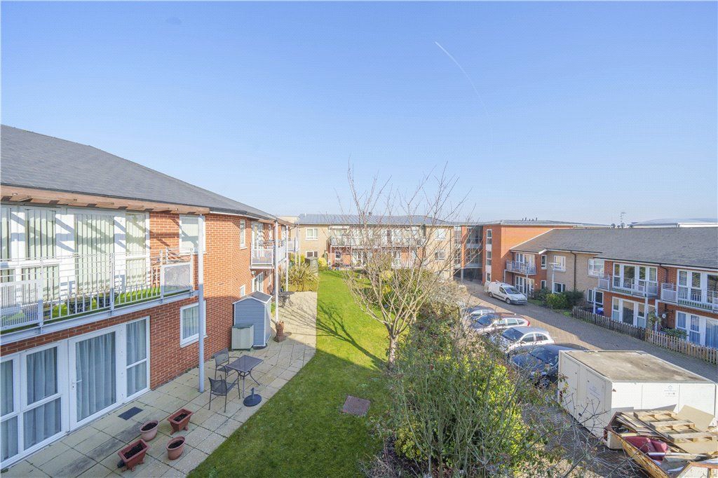 2 bed flat for sale in Patrons Way West, Denham Garden Village