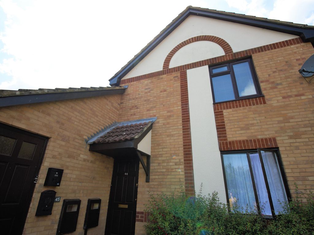 1 bed flat to rent in Pimpernel Grove, Walnut Tree, Milton Keynes MK7, £875 pcm Zoopla
