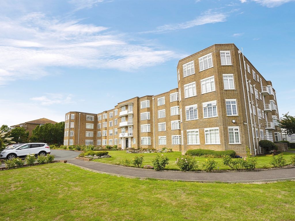 3 bed flat for sale in Boundary Road, Worthing BN11 Zoopla