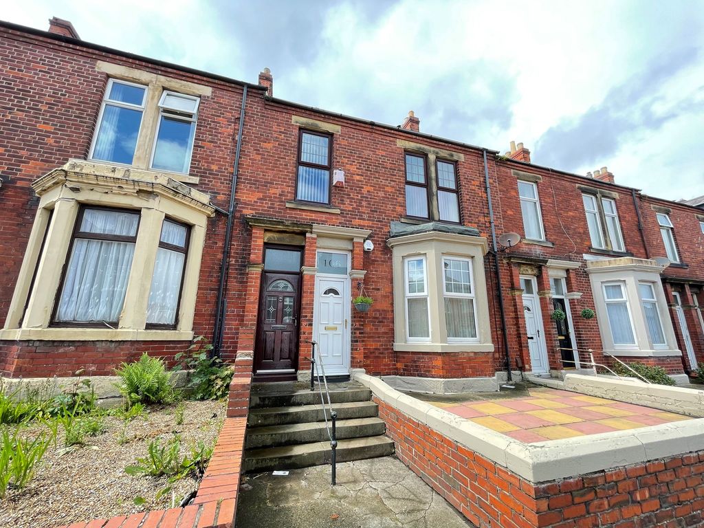 2 bed flat for sale in Stanhope Road, South Shields NE33 Zoopla