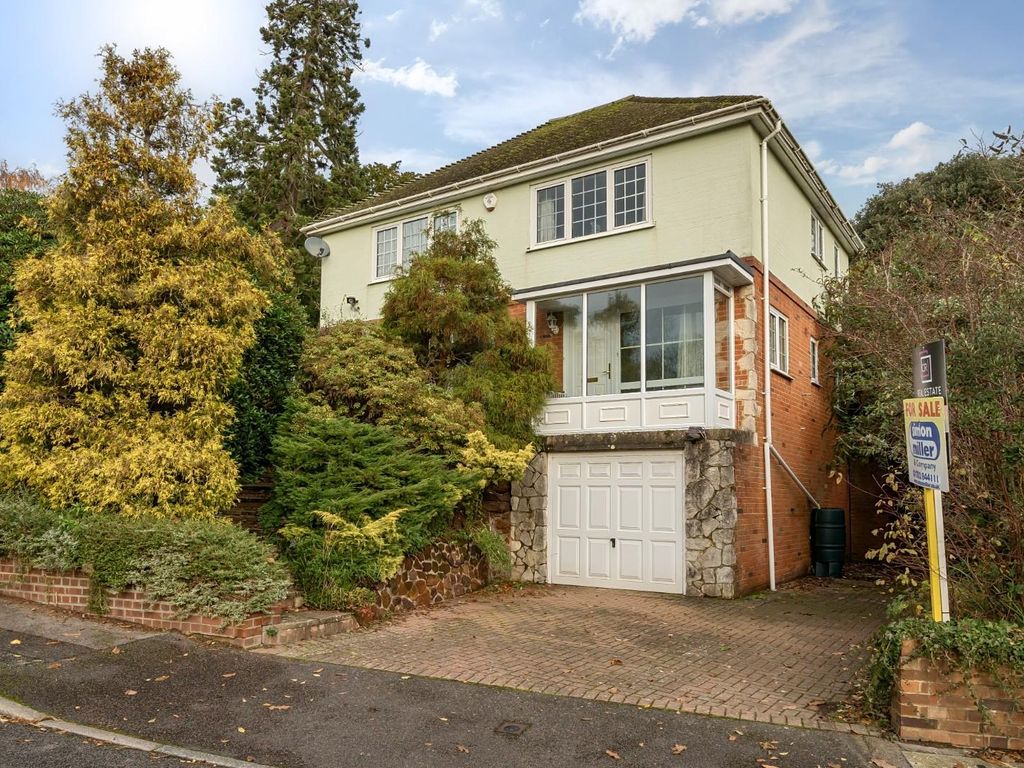 3 bed detached house for sale in Birch Crescent, Ditton, Aylesford ME20