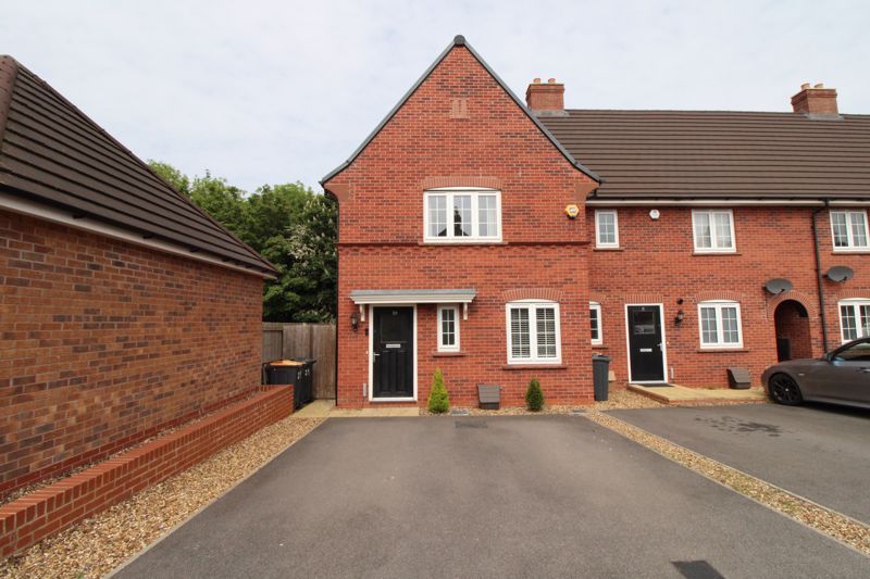 3 bed terraced house for sale in Brick Crescent, Stewartby MK43 Zoopla