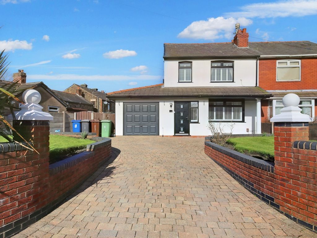 3 bed semidetached house for sale in Tracks Lane, Billinge, Wigan