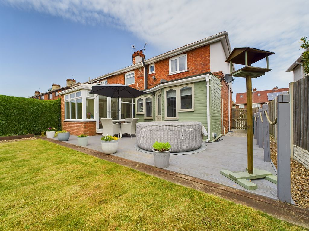 3 bed semidetached house for sale in Katherine Road, Thurcroft