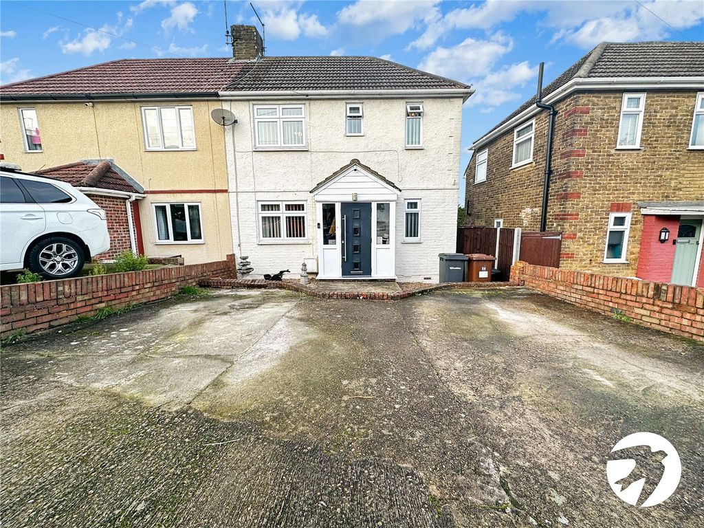 2 bed semidetached house for sale in Beech Road, Rochester, Kent ME2