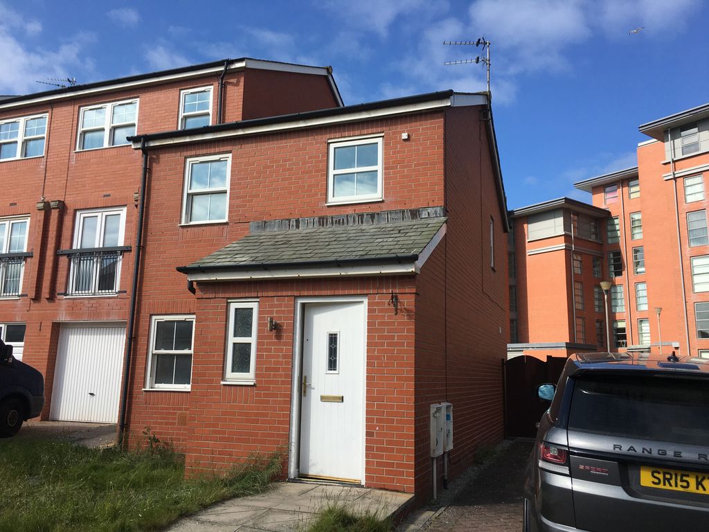 3 bed end terrace house to rent in Admiral Gardens, Bispham, Blackpool
