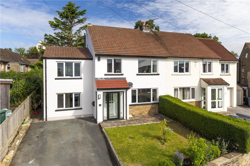 4 bed semidetached house for sale in Raikeswood Drive, Skipton, North Yorkshire BD23 Zoopla
