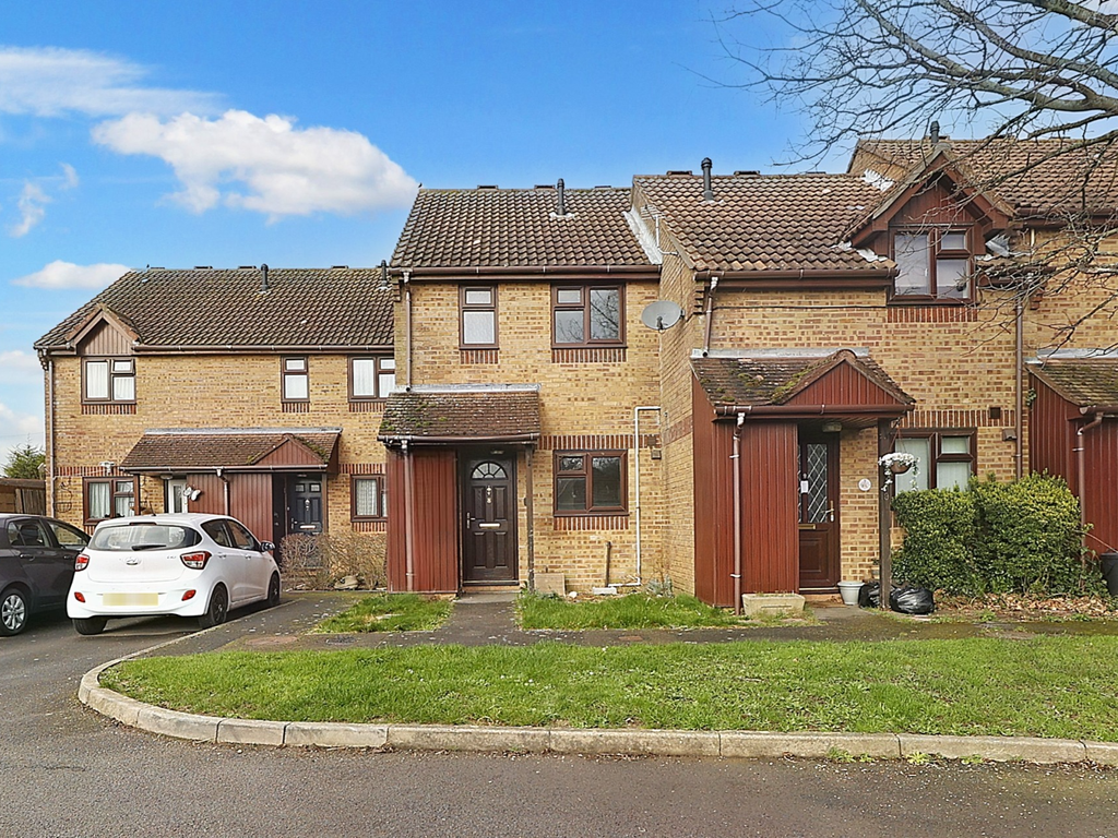 2 bed terraced house for sale in Sloane Avenue, Holbury, Southampton