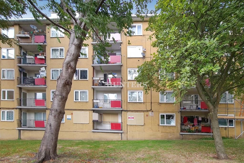 2 bed flat for sale in Kingswood Estate, Dulwich SE21, £225,000 Zoopla
