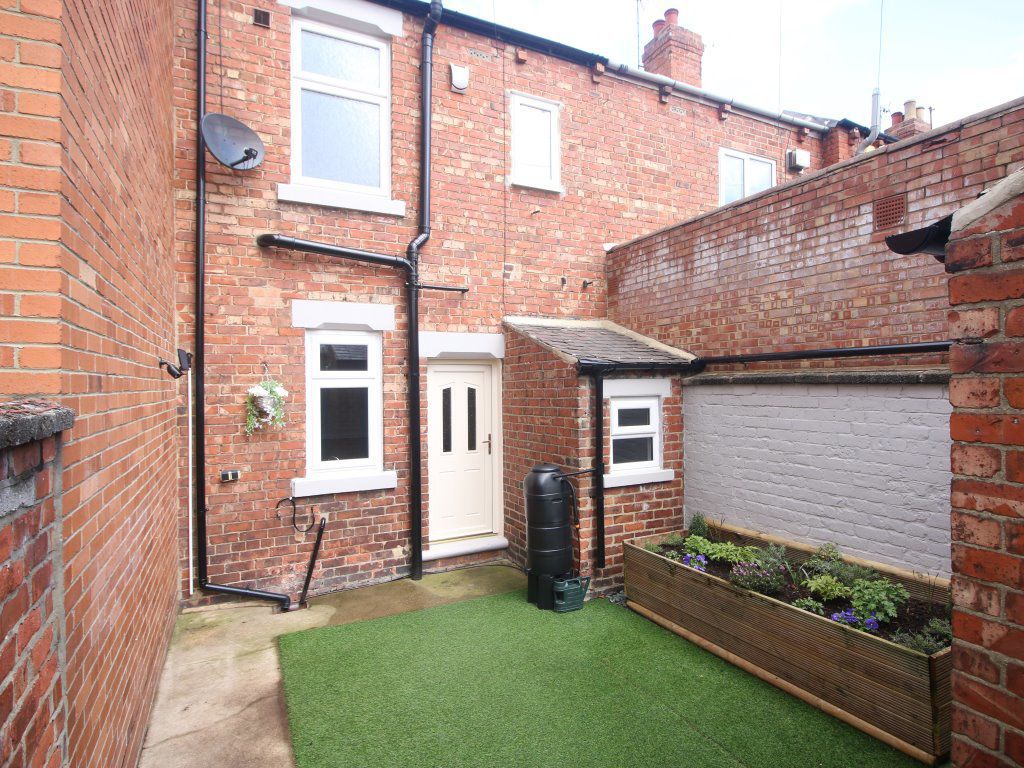 2 bed property to rent in Rosebery Street, Darlington DL3, £550 pcm Zoopla