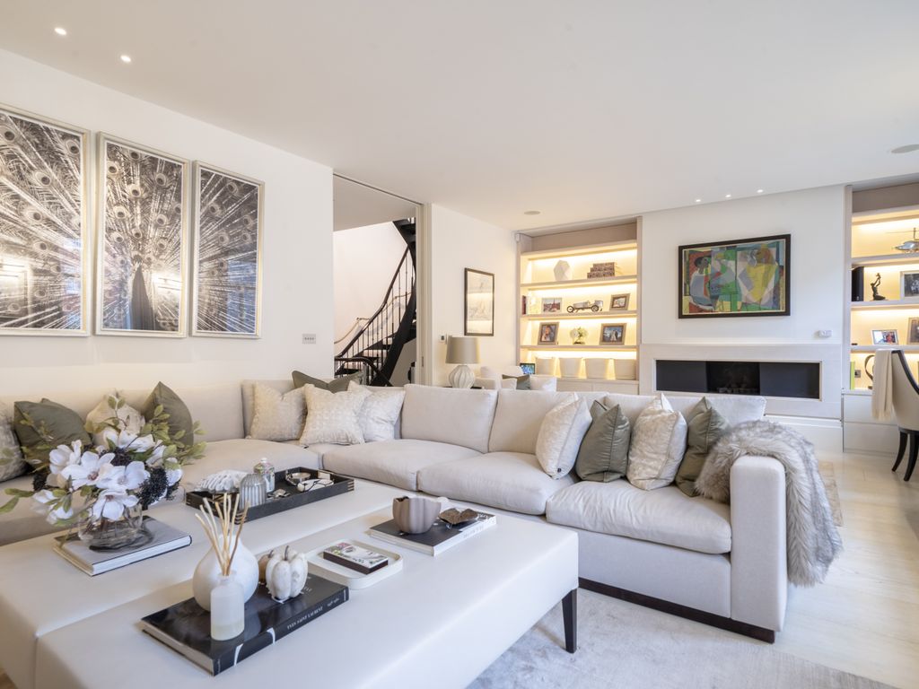 20 Adams Row London W1K