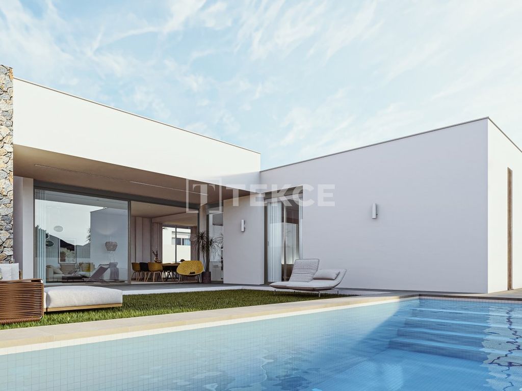 New home, 3 bed detached house for sale in La Manga Del Mar Menor