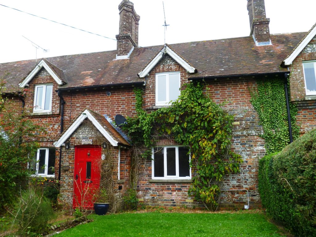 3 bed cottage to rent in Church Road, Privett, Alton GU34 Zoopla