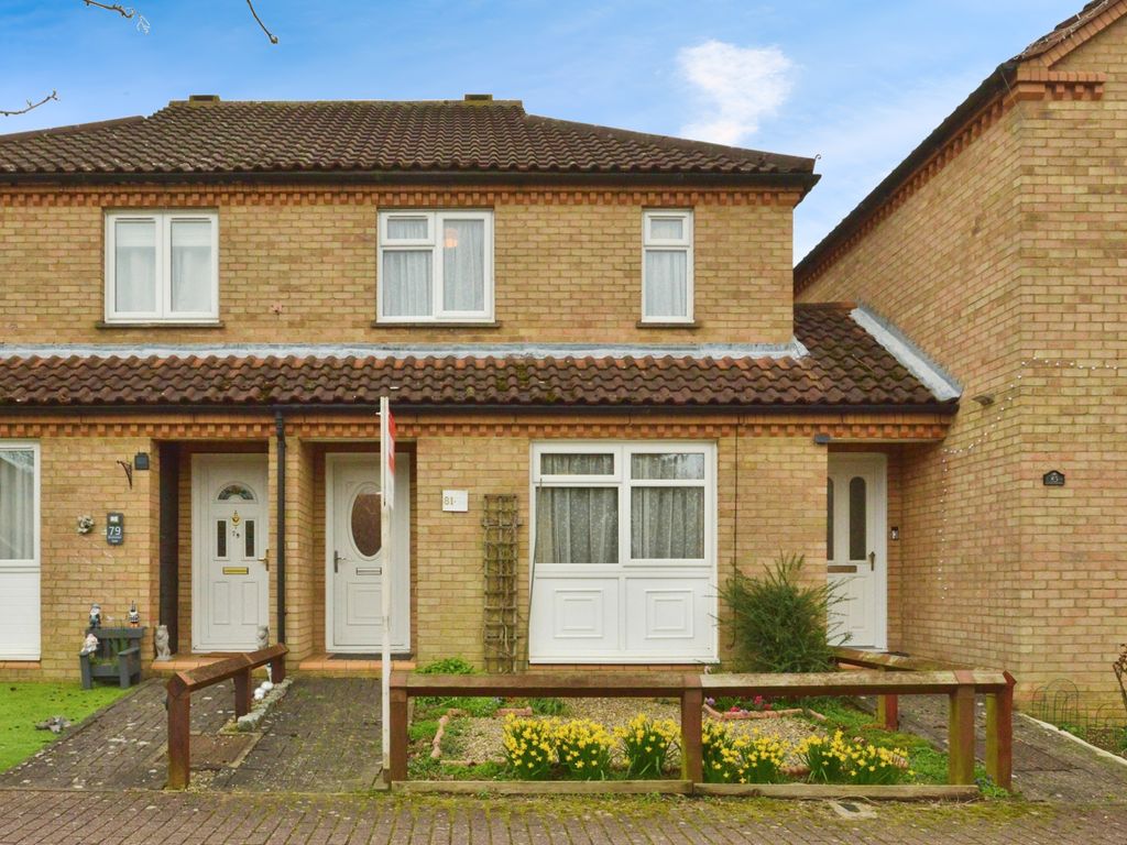 2 bed semidetached house for sale in Blackmoor Gate, Furzton, Milton