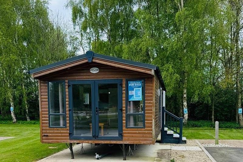 2 bed property for sale in Lineside, Hubberts Bridge, Boston PE20, £