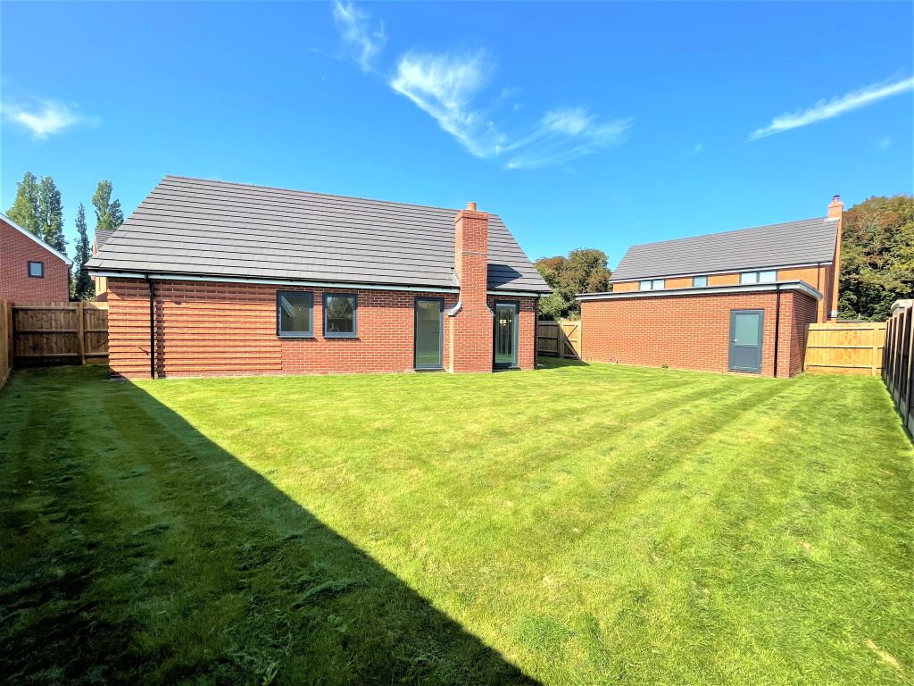 New home, 3 bed detached bungalow for sale in The Paddocks, Paddocks
