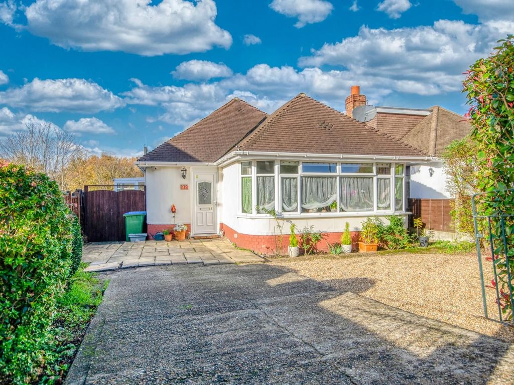 3 bed detached bungalow for sale in Gainsford Road, Bitterne