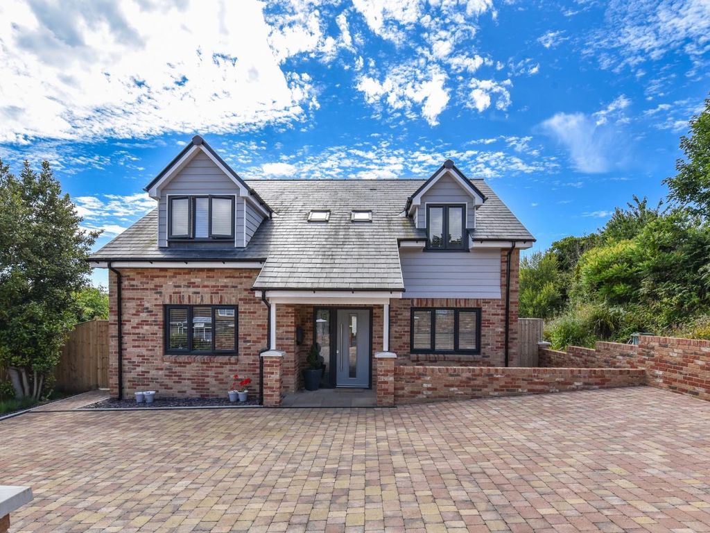 4 bed detached house for sale in Orchard Road, Shanklin PO37, £629,000