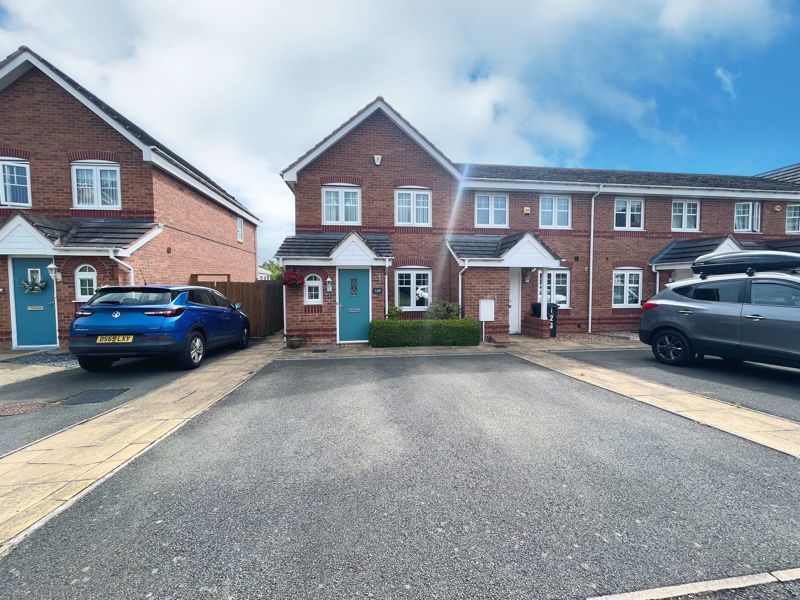3 bed end terrace house for sale in Purlin Wharf, Netherton, Dudley