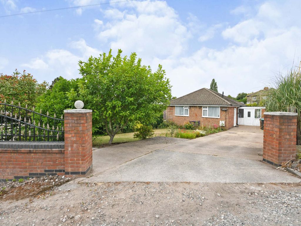 2 bed bungalow for sale in Outgang Lane, Mansfield Woodhouse, Mansfield