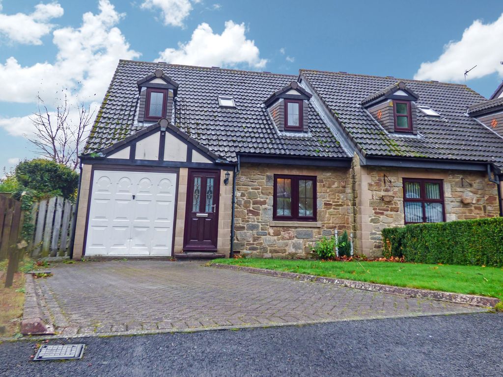3 bed semidetached house to rent in Valley View, Knitsley, Consett DH8