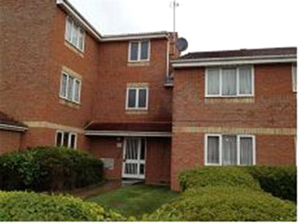 1 bed flat for sale in New Road, Mitcham CR4, £175,000 Zoopla