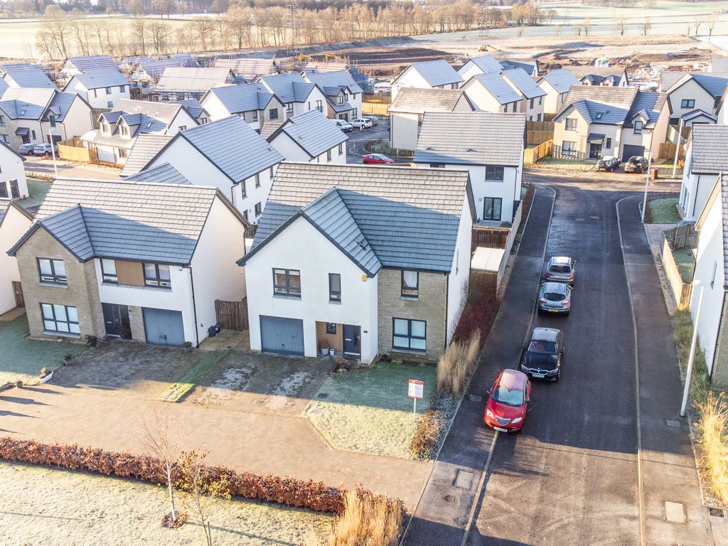 5 bed detached house for sale in Strathgray Gardens, Liff, Dundee DD2