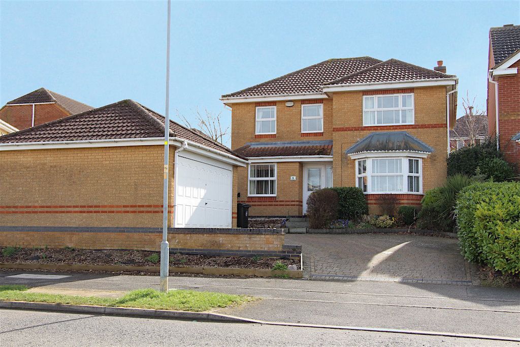4 bed detached house for sale in Balmoral Drive, Grantham NG31 Zoopla