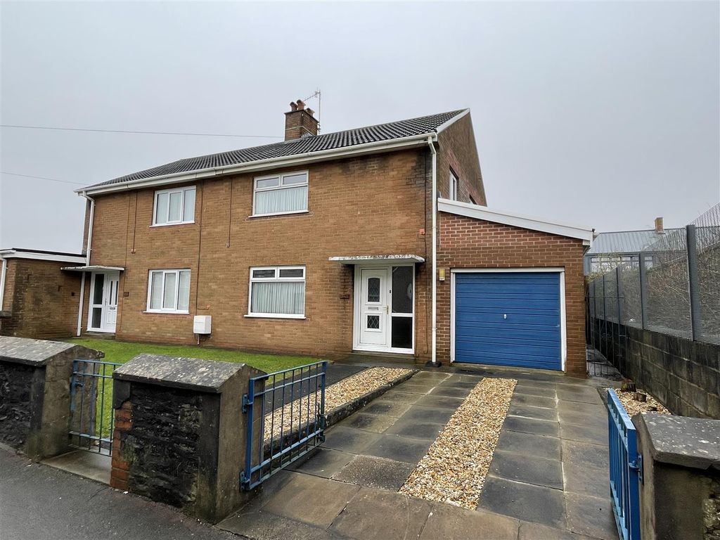 3 bed semidetached house for sale in Copperworks Road, Llanelli SA15 Zoopla