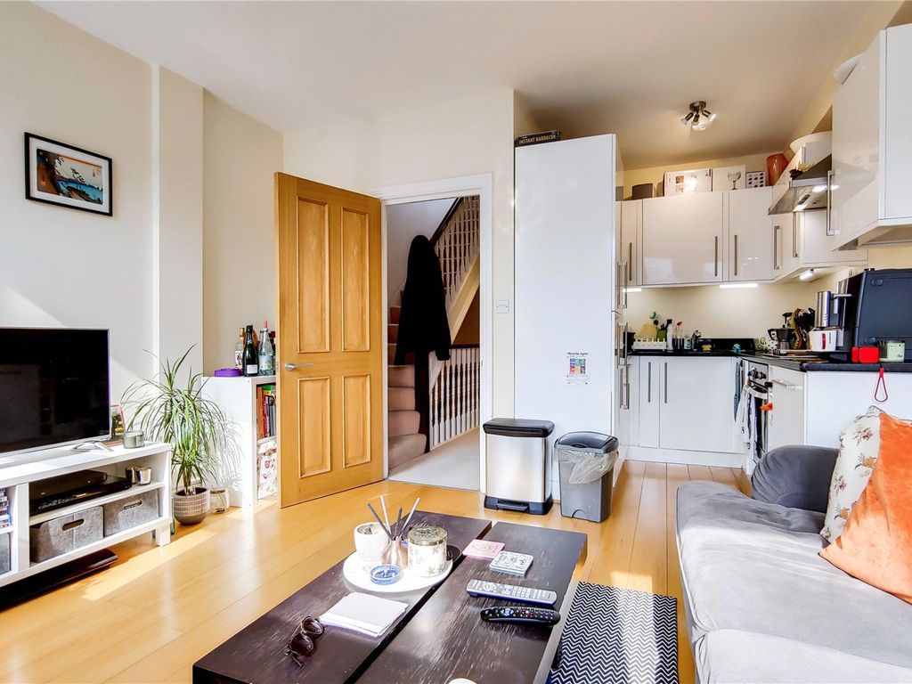 2 bed flat to rent in Acris Street, London SW18, £2,250 pcm Zoopla