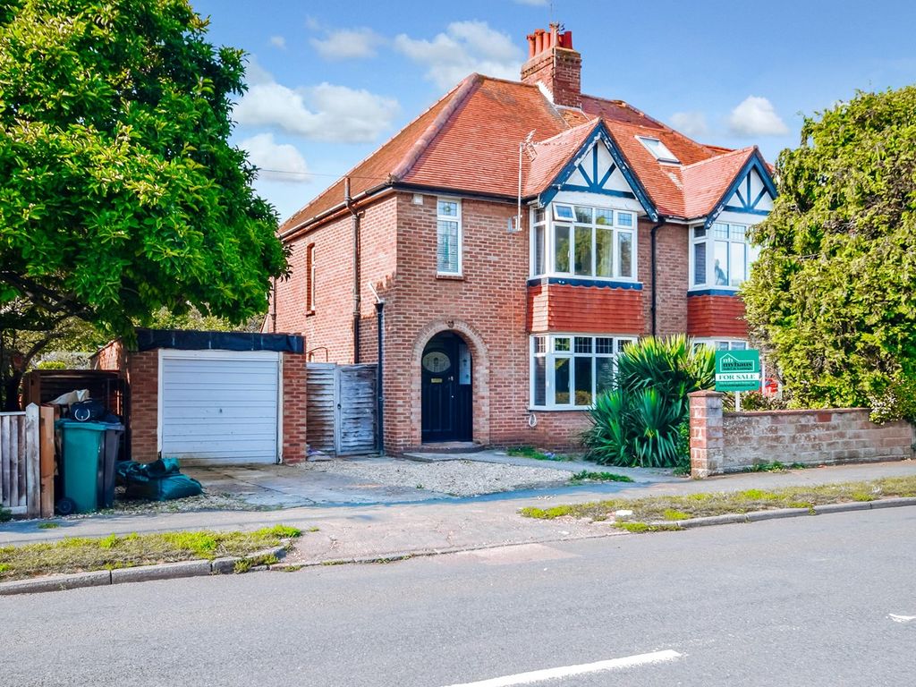3 bed semidetached house for sale in Carden Avenue, Brighton BN1 Zoopla