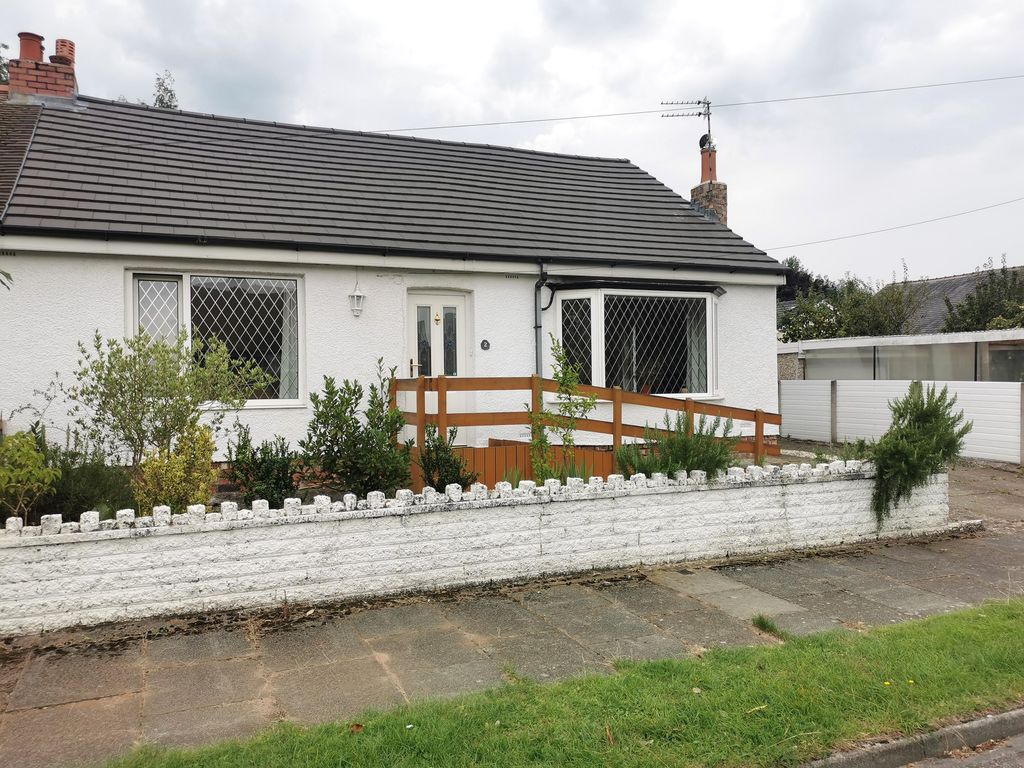 2 bed semidetached bungalow for sale in Mayfield Road, Leyland PR25