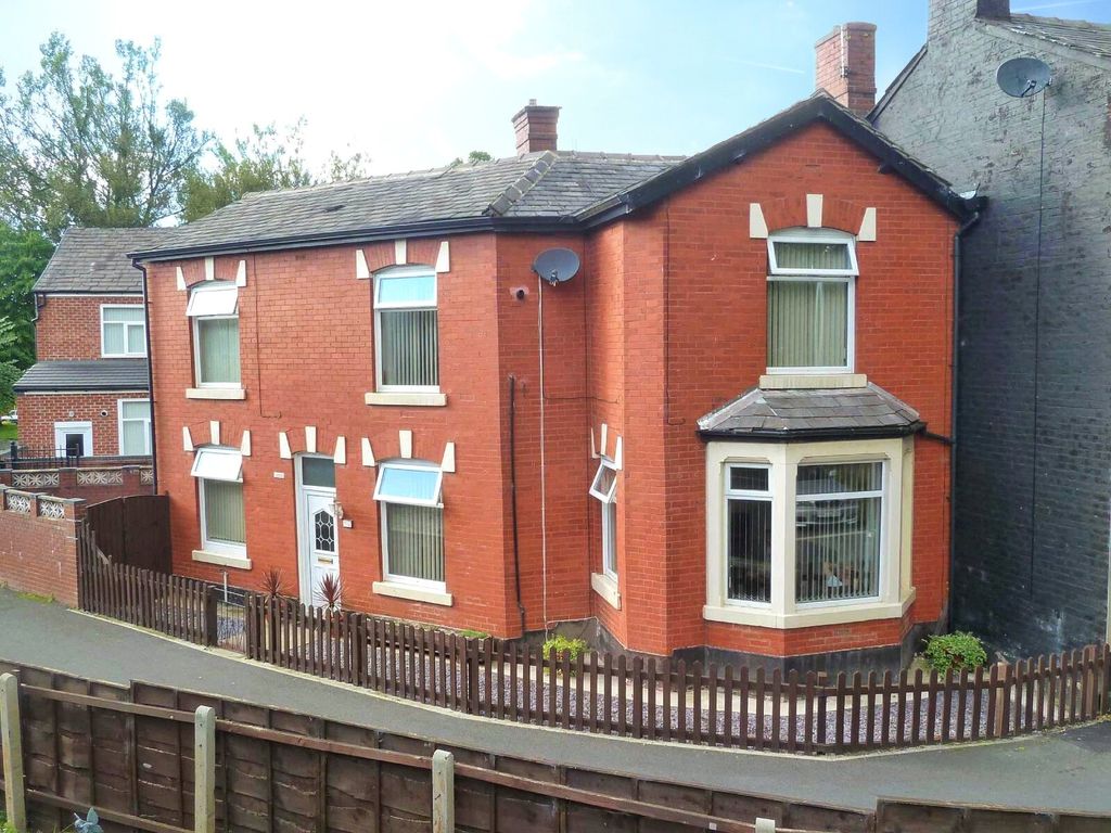3 bed end terrace house for sale in Grosvenor Street, Heywood, Greater ...