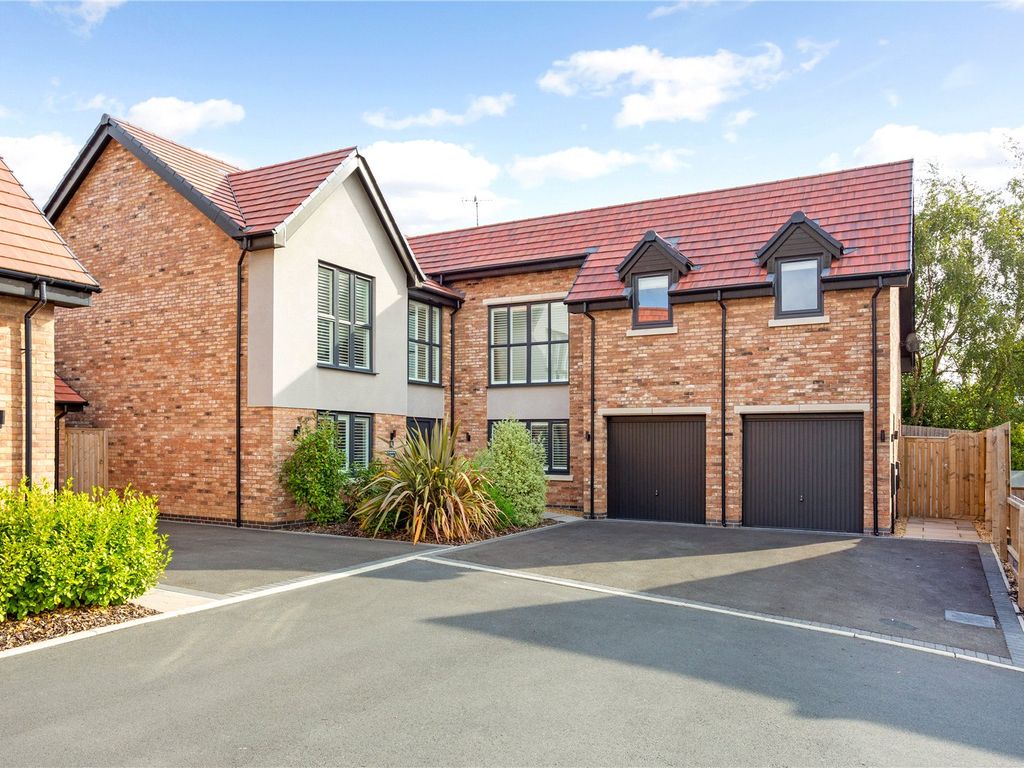 5 bed detached house for sale in Brodhurst Close, Woodborough