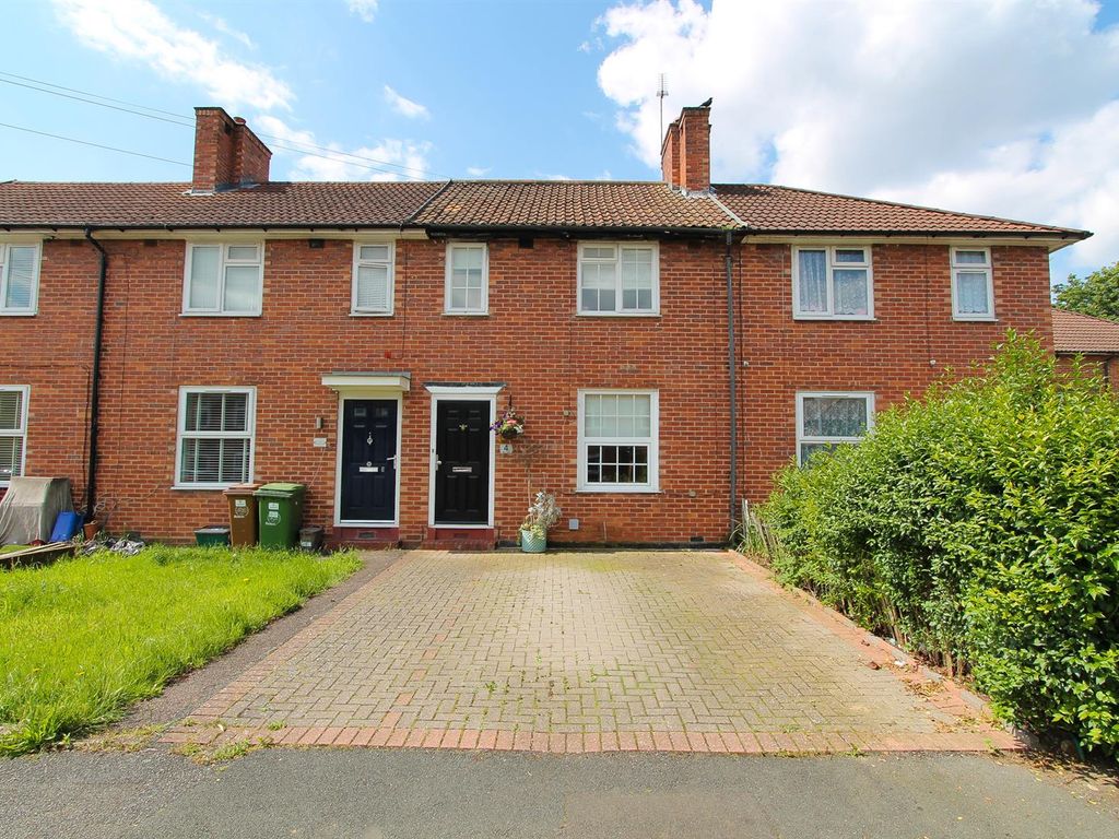 3 bed terraced house for sale in Quarr Road, Carshalton SM5, £435,000 Zoopla