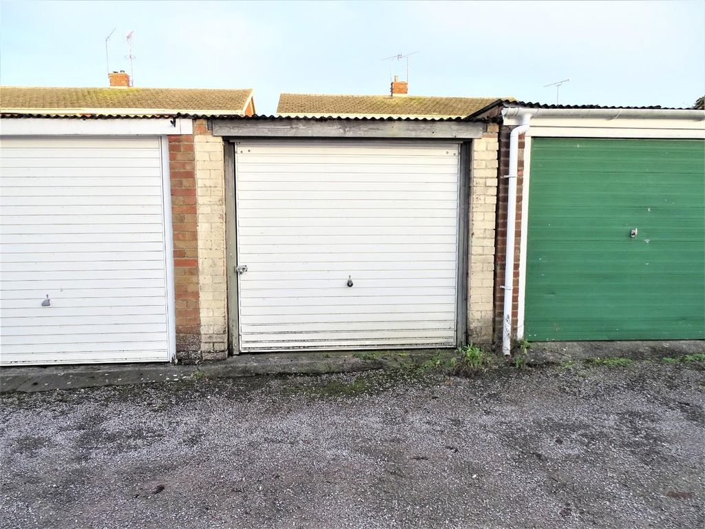 Tees Road, Chelmsford CM1  