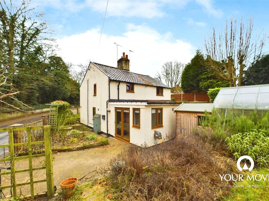 2 bed semidetached house for sale in South Road, Beccles, Suffolk NR34